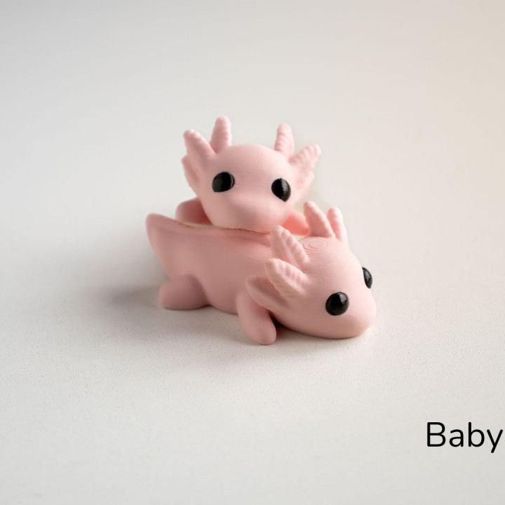 720x720 baby axolotl sculpture2